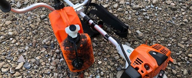 草刈り機 草刈り機